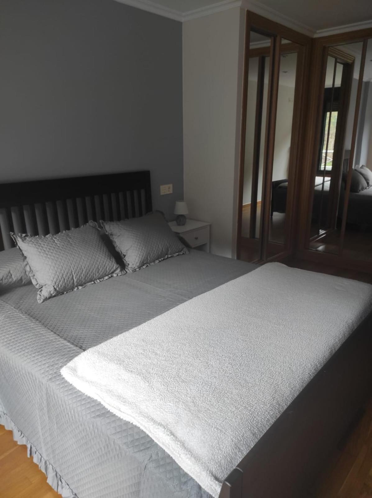Pedaporta Apartment กอมบาร์โร ภายนอก รูปภาพ