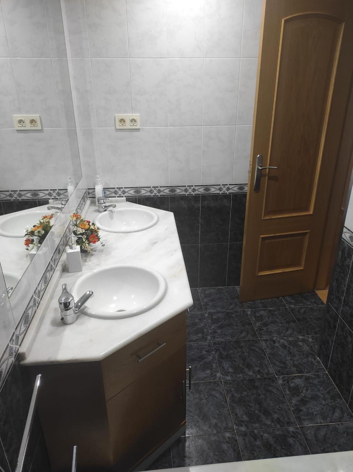 Pedaporta Apartment กอมบาร์โร ภายนอก รูปภาพ